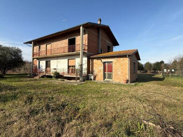 Rustico in vendita a Albinatico, Ponte Buggianese