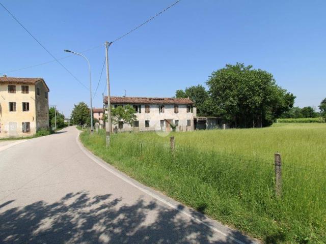 Rustico in vendita a Ponte Di Piave, Veneto