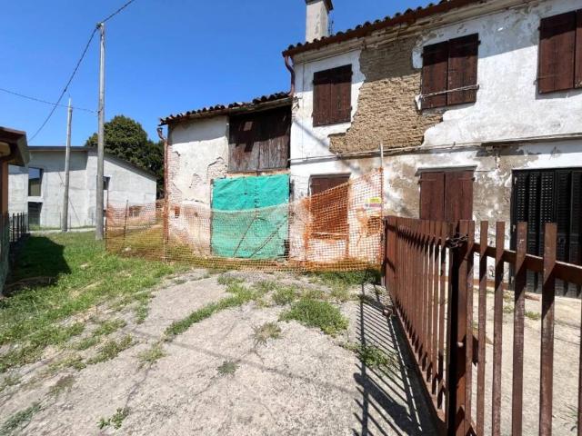 Rustico in vendita a Roncaglia, Ponte San Nicolò