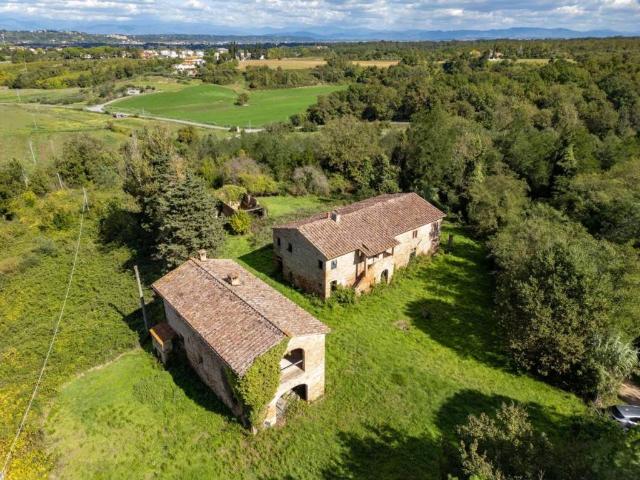 Rustico in vendita a Pontedera, Toscana