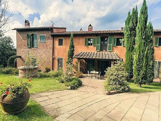 Rustico in vendita a Pontedera, Toscana