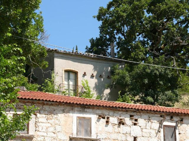 Rustico in vendita a Pontelandolfo, Campania
