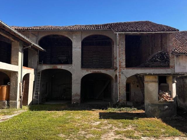 Rustico in vendita a Piemonte, Alessandria