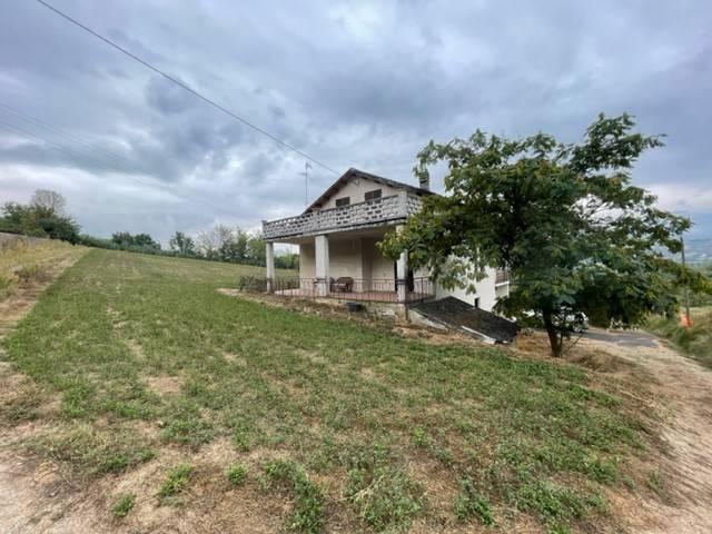 Rustico in vendita a Ponti, Alessandria