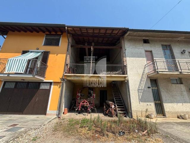 Rustico in vendita a Pontirolo Nuovo, Lombardia