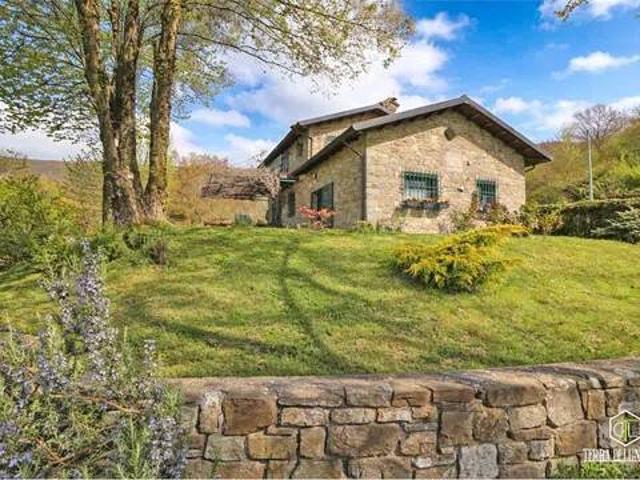 Rustico in vendita a Montelungo Terme, Pontremoli