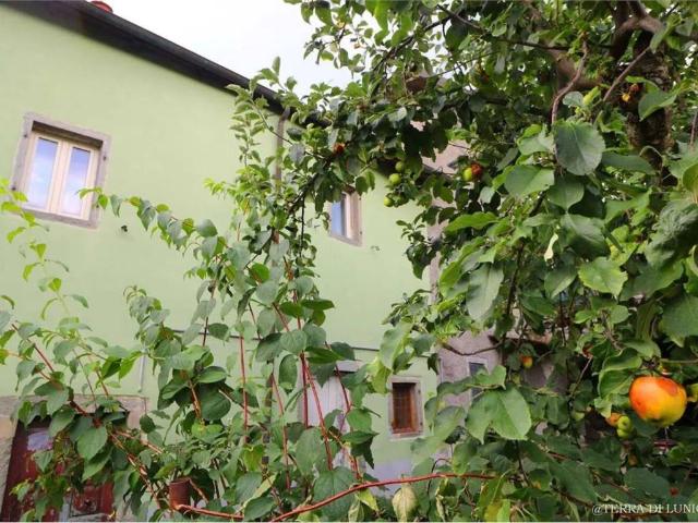 Rustico in vendita a Case Corvi, Pontremoli