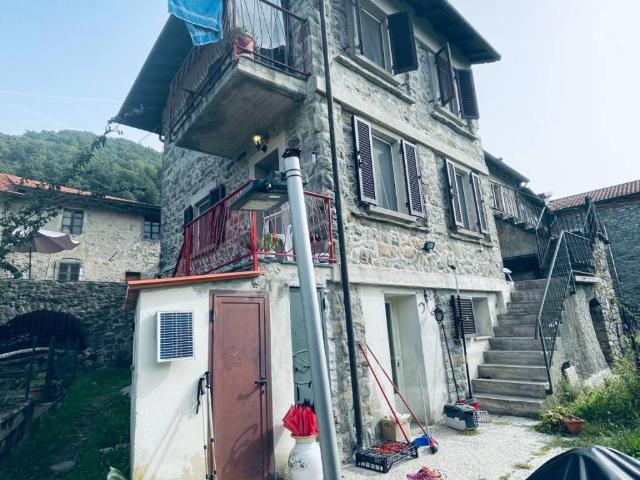 Rustico in vendita a Borgallo, Pontremoli
