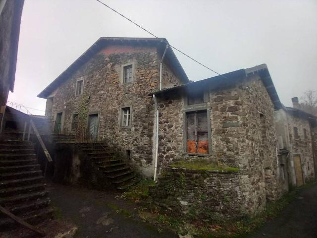 Rustico in vendita a Molinello, Pontremoli
