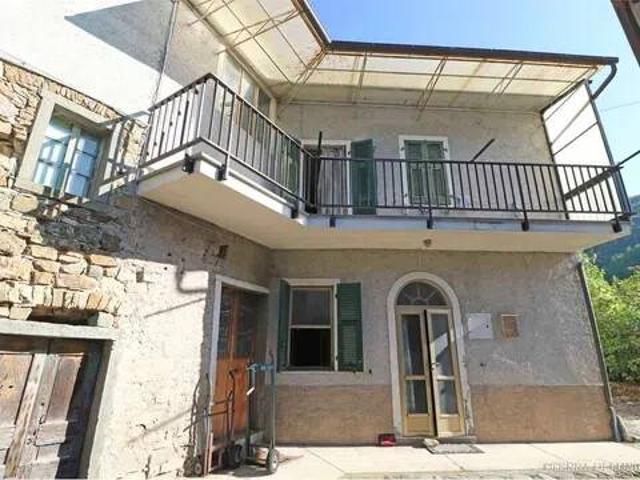 Rustico in vendita a Groppoli, Pontremoli