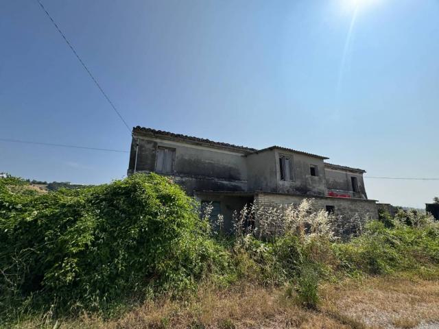 Rustico in vendita a Marche, Fermo