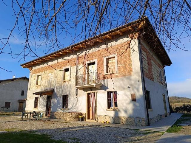 Rustico in vendita a Piemonte, Alessandria