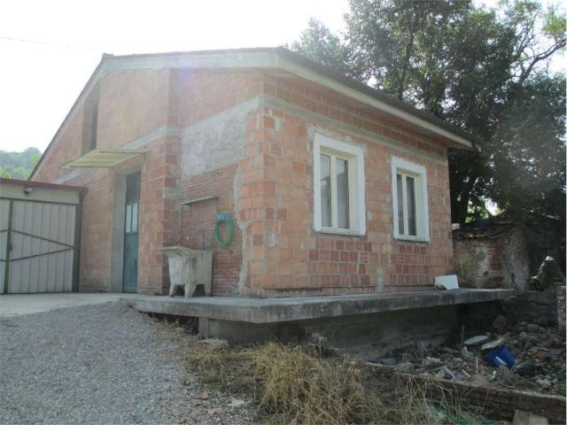 Rustico in vendita a Rughi, Porcari