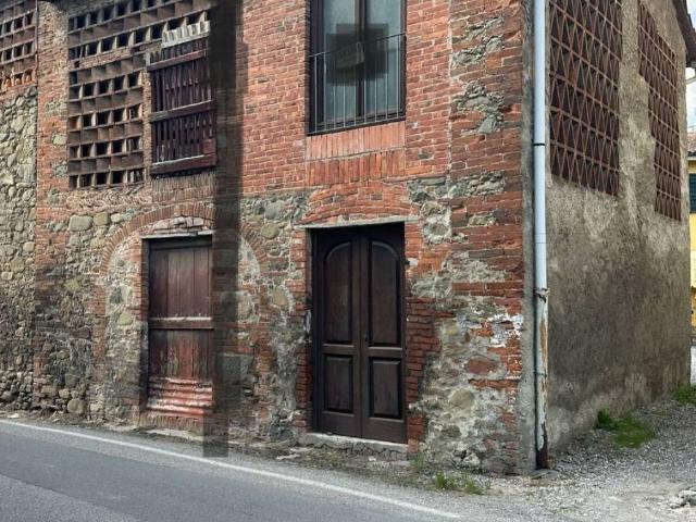 Rustico in vendita a Rughi, Porcari
