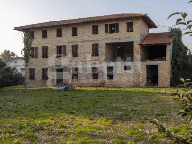 Rustico in vendita a Torre, Pordenone