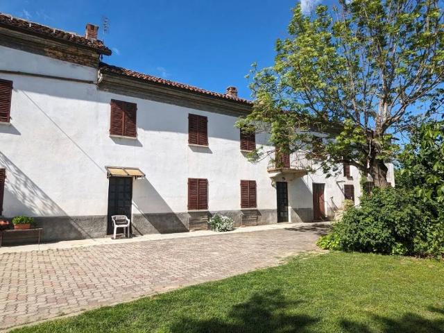 Rustico in vendita a Piemonte, Asti