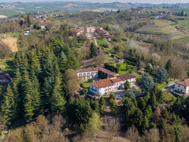 Rustico in vendita a Portacomaro, Asti