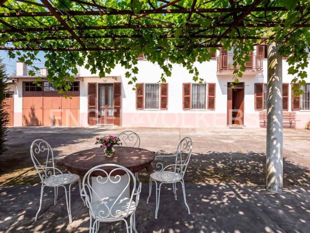 Rustico in vendita a Piemonte, Asti