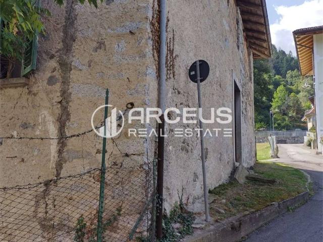 Rustico in vendita a Comunità delle Giudicarie, Villa Rendena