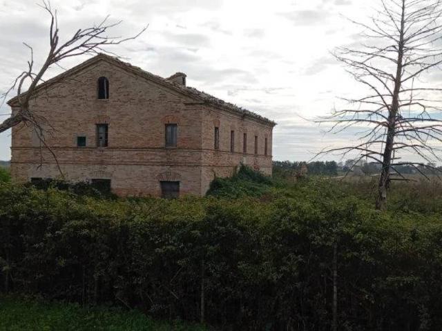Rustico in vendita a Scossicci, Marche