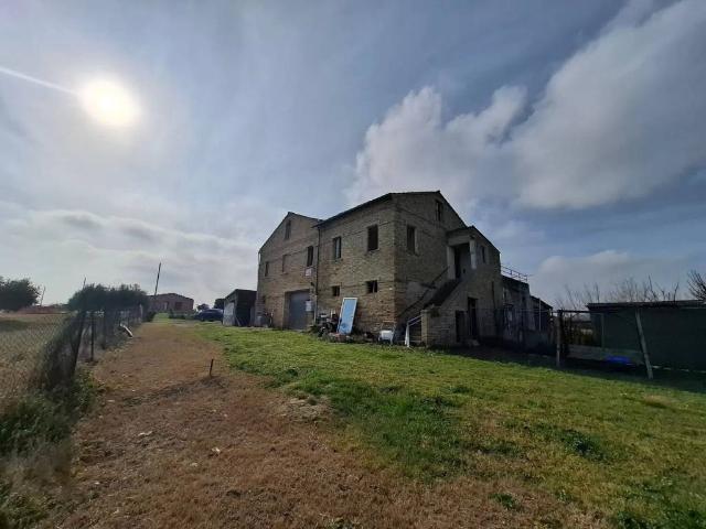 Rustico in vendita a Marche, Fermo