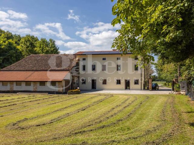 Rustico in vendita a Portogruaro, Veneto