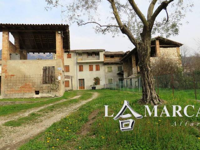 Rustico in vendita a Cavaso del Tomba, Possagno