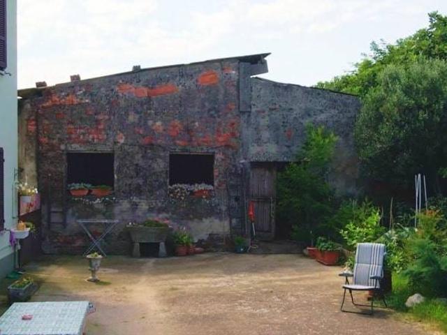 Rustico in vendita a Pozzaglio, Lombardia