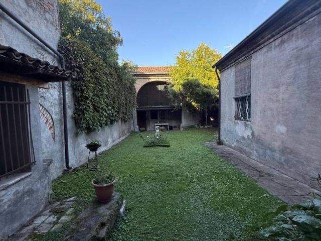 Rustico in vendita a Pralboino, Lombardia