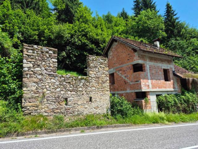 Rustico in vendita a Prato Carnico, Friuli-Venezia Giulia