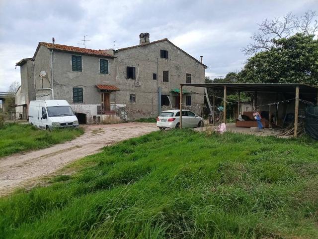 Rustico in vendita a Casale, Prato