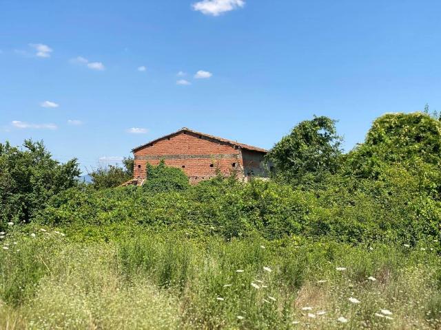 Rustico in vendita a Prato, Toscana