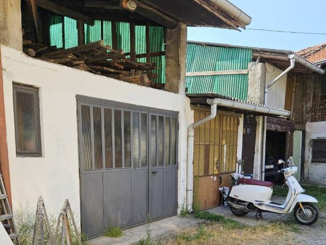 Rustico in vendita a Pregnana Milanese, Lombardia