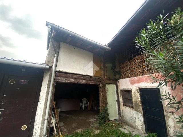 Rustico in vendita a Pregnana Milanese, Lombardia