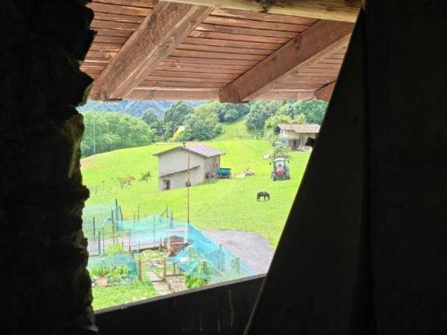 Rustico in vendita a Premolo, Lombardia