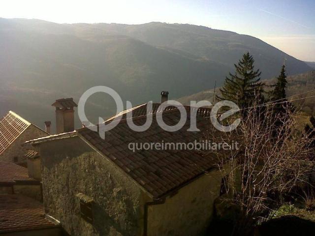 Rustico in vendita a Prepotto, Friuli-Venezia Giulia