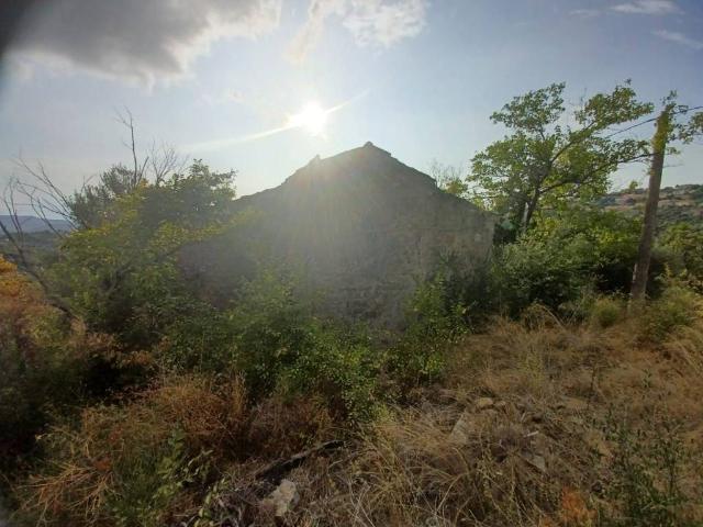 Rustico in vendita a Ogliastro Cilento, Campania