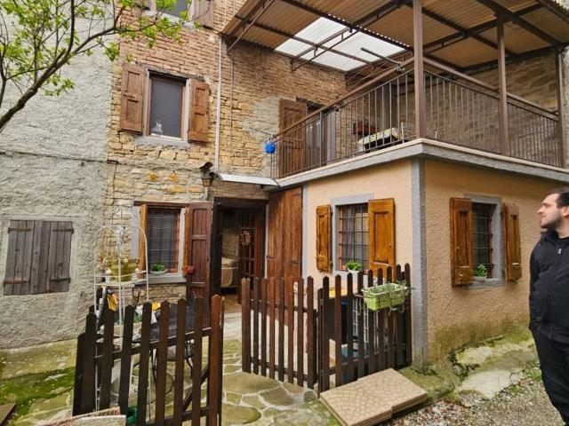 Rustico in vendita a Unione dei comuni del Distretto Ceramico, Prignano Sulla Secchia