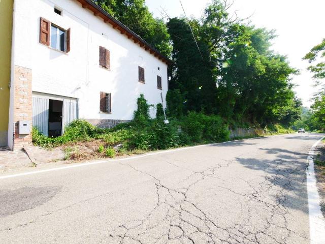 Rustico in vendita a Campazzo, Prignano sulla Secchia