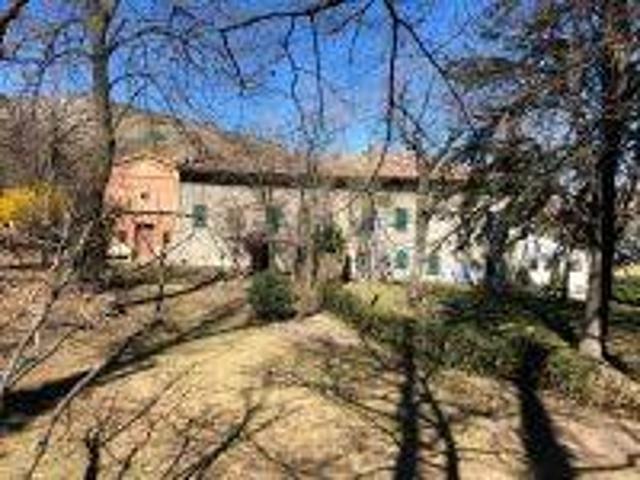 Rustico in vendita a Unione dei comuni del Distretto Ceramico, Prignano Sulla Secchia