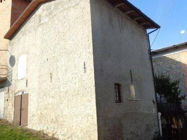 Rustico in vendita a Unione dei comuni del Distretto Ceramico, Prignano Sulla Secchia