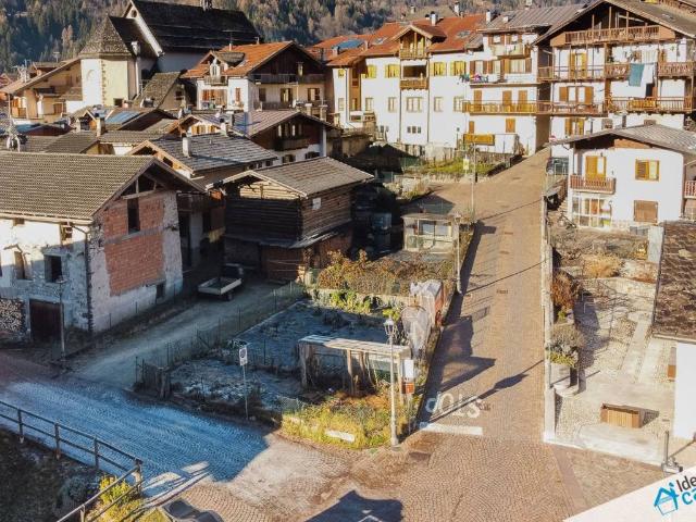 Rustico in vendita a Comunità di Primiero, Tonadico