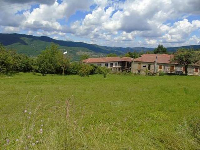Rustico in vendita a Borgo Carro, Piemonte