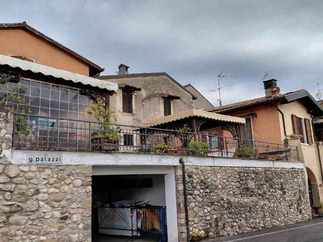 Rustico in vendita a Castello, Puegnago