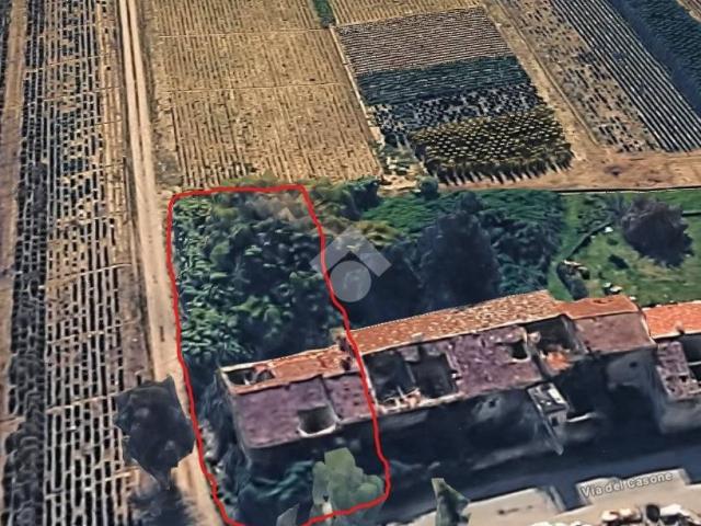 Rustico in vendita a Valenzatico, Quarrata
