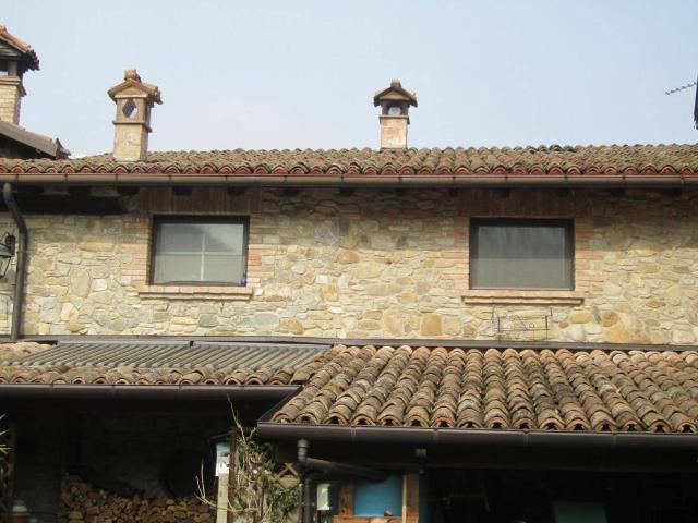 Rustico in vendita a Monticelli, Quattro Castella