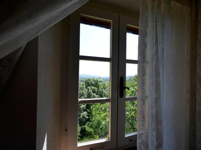 Rustico in vendita a Colline Matildiche, Re