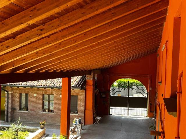 Rustico in vendita a Quinzano D'oglio, Lombardia