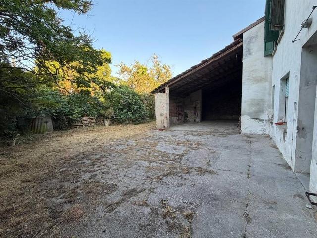 Rustico in vendita a Quistello, Lombardia