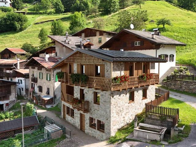 Rustico in vendita a Comunità della Valle di Sole, Rabbi